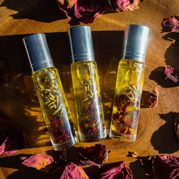 &lt;transcy&gt;Roll-on - Perfume with Essential Oils&lt;/transcy&gt;